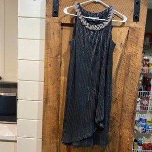 Donna Ricco Cocktail Dress Black with Silver Beaded Neckline Size 8